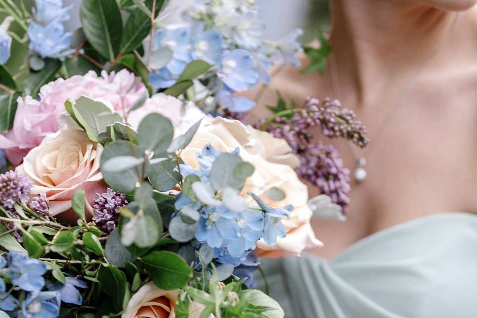 Leafy bouquets