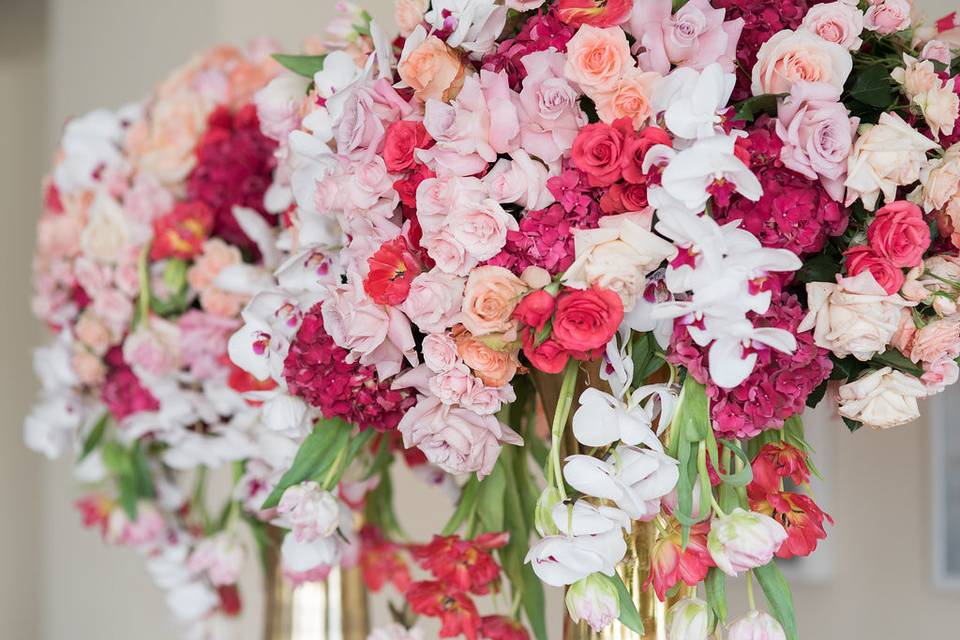 Cascading florals