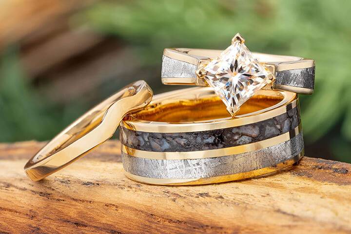 Meteorite Wedding Ring Set with Diamond Ring | Jewelry by Johan