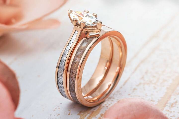 Rose Gold Bridal Set w/ Dino