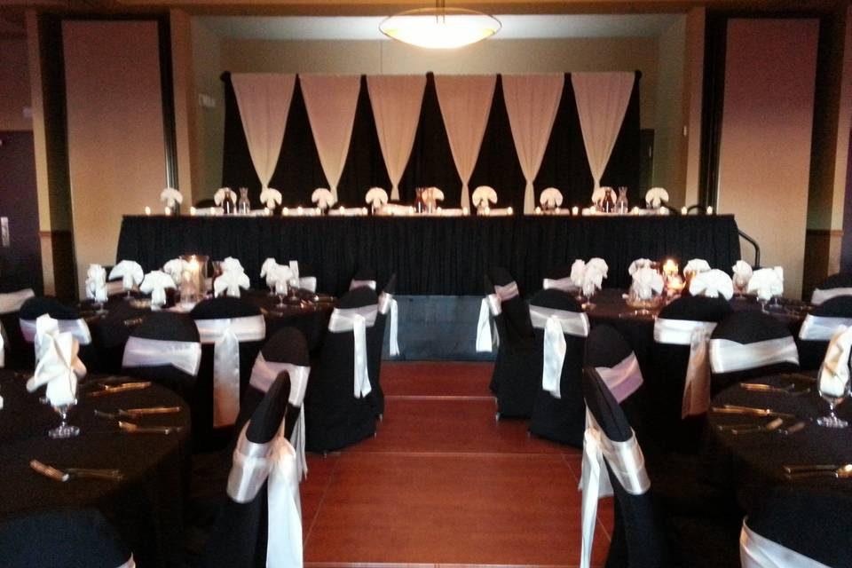 Black and white color scheme for reception