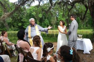 Catholic Weddings Out of the Pews