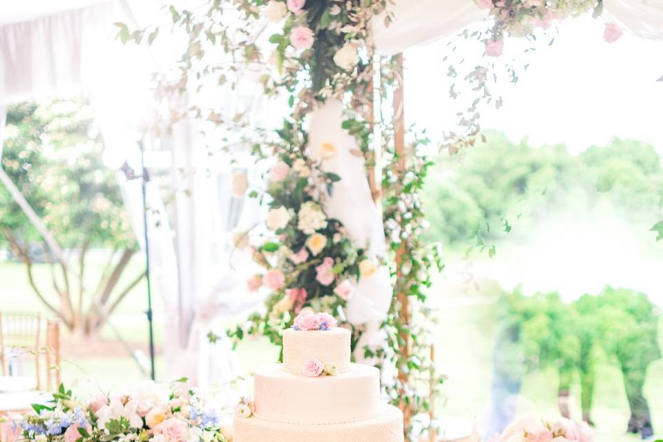 Cake table