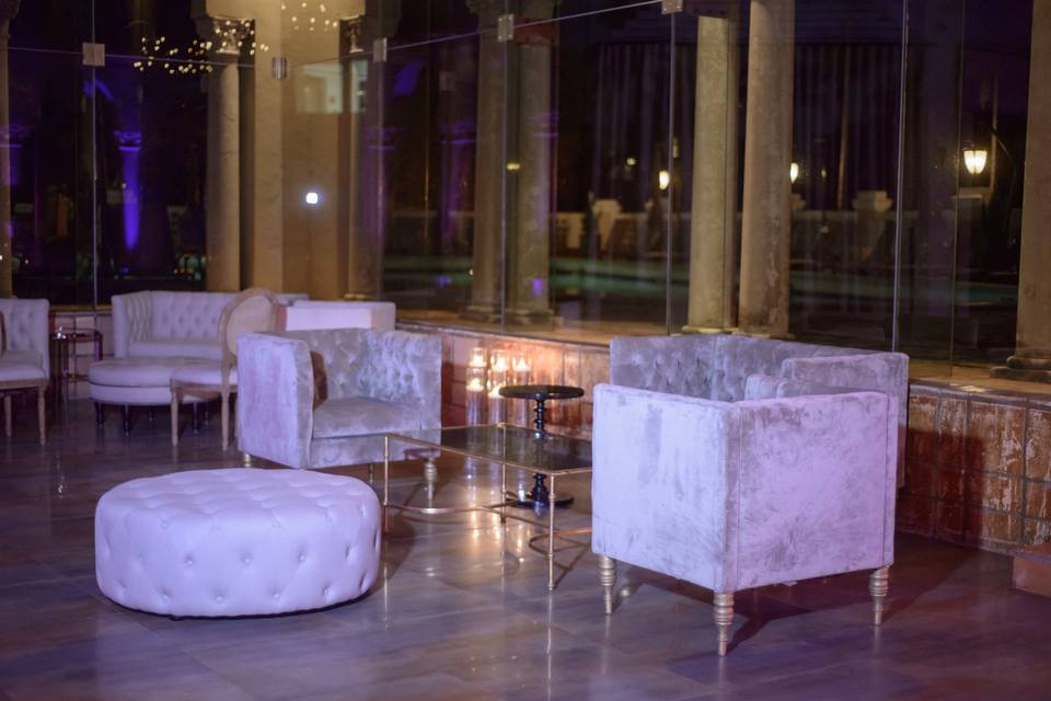 Lounge area at reception