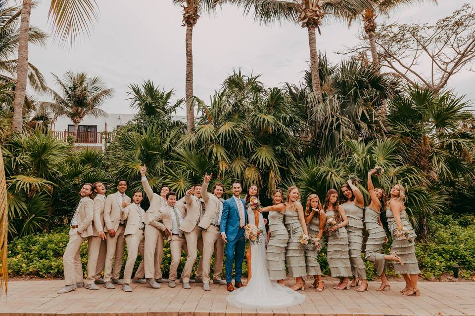 Beach wedding A&P Cancun