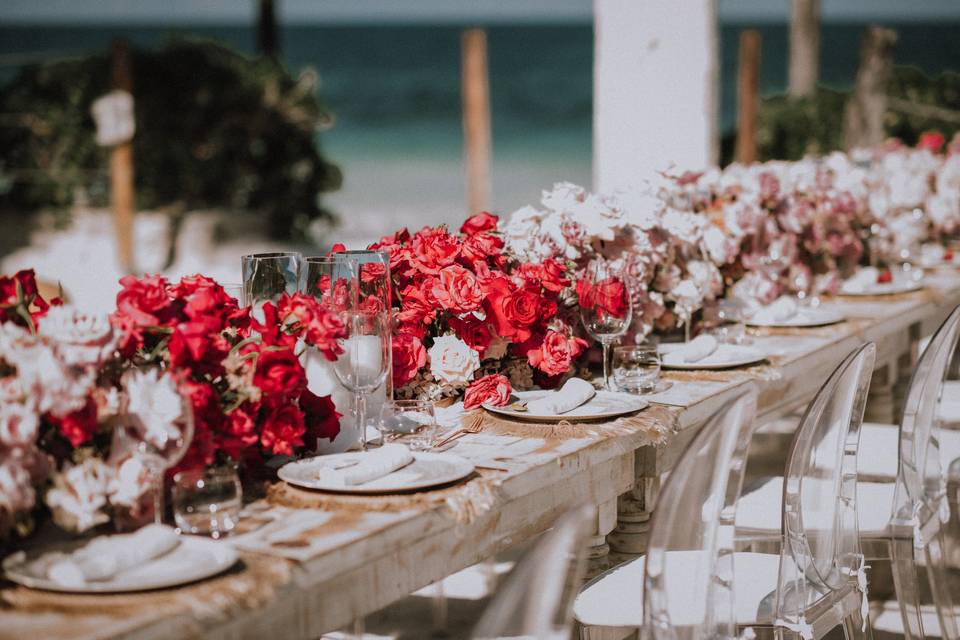 Pink wedding in Tulum