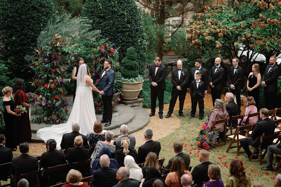 Flower Child Weddings