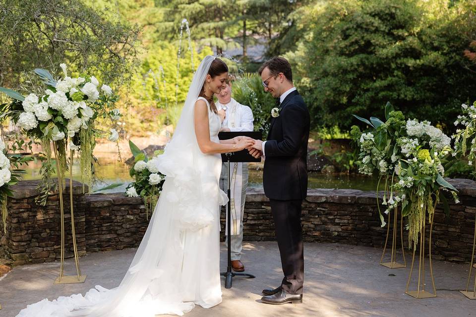 Flower Child Weddings