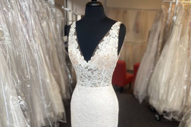 All over lace fitted dress