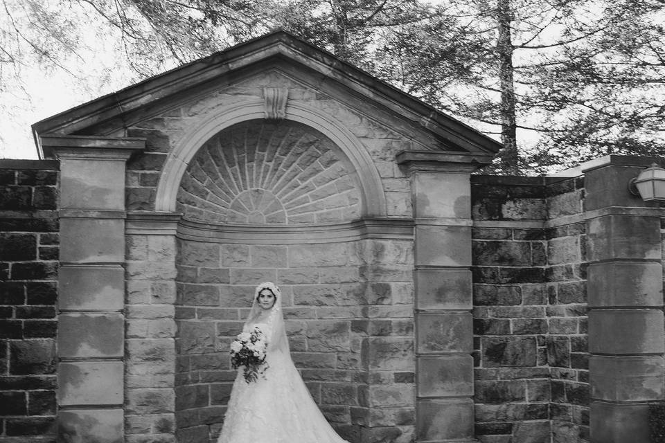 Greystone Mansion Bride