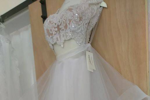 Claudia Giraldo Bridal