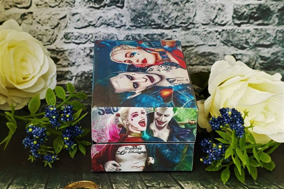 Double Wedding Ring Box / Joker & Harley Quinn Theme /Suicide Squad / Engagement Ring Box
