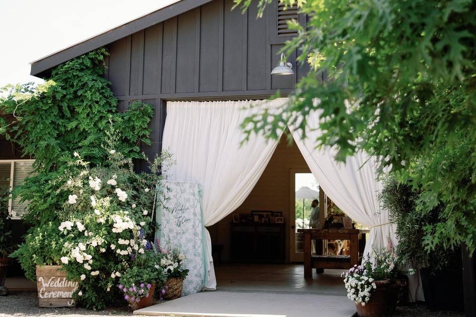 Ecomama Farms