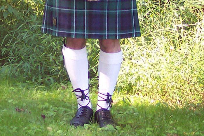 Irish kilt attire