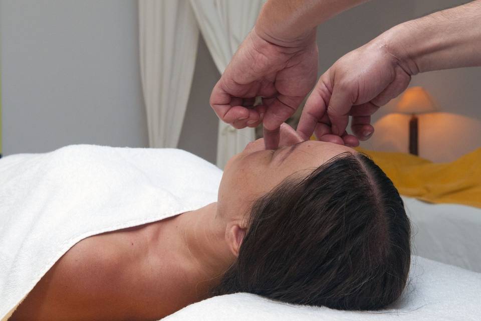 Santorini Zen Spa Deep Tissue massage