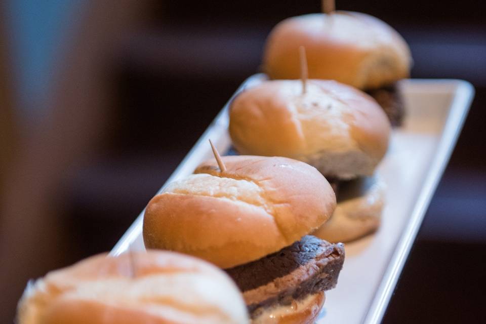 Beef tenderloin sliders