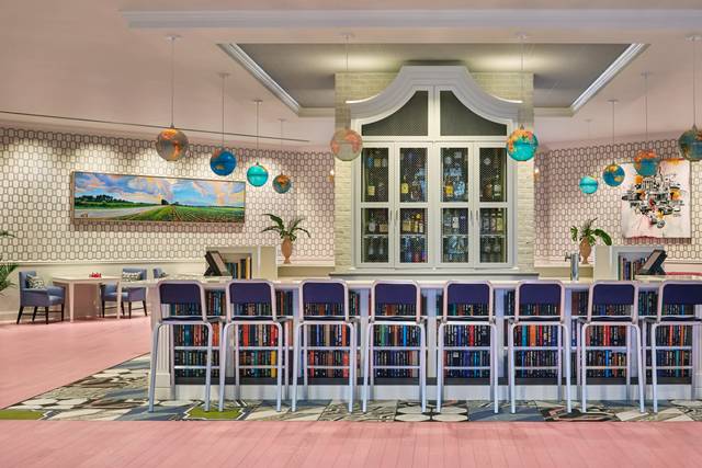 Lobby Bar