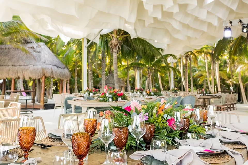 Tropical Garden Reception