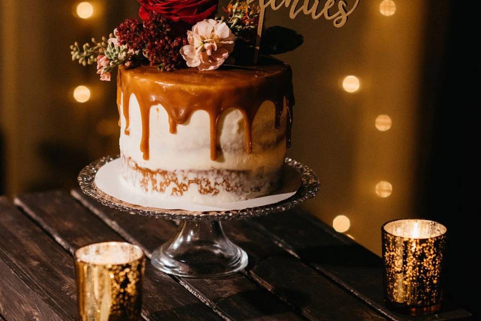 Naked cake with caramel drip