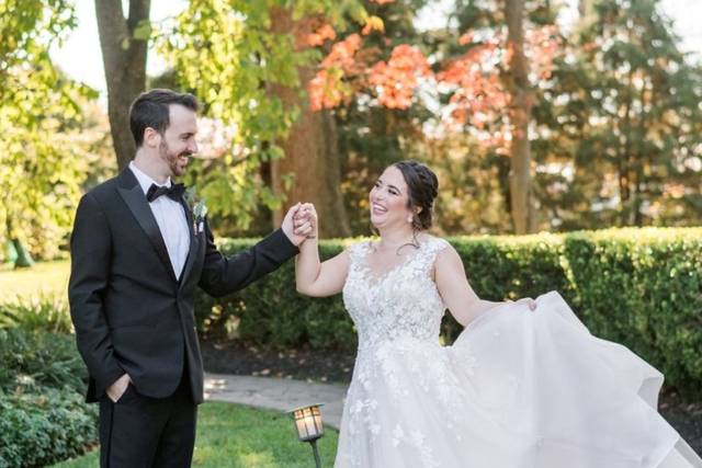 L&H Bridal - Dress & Attire - Philadelphia, PA - WeddingWire