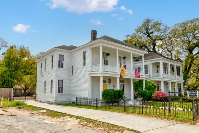 Manor on Dauphin