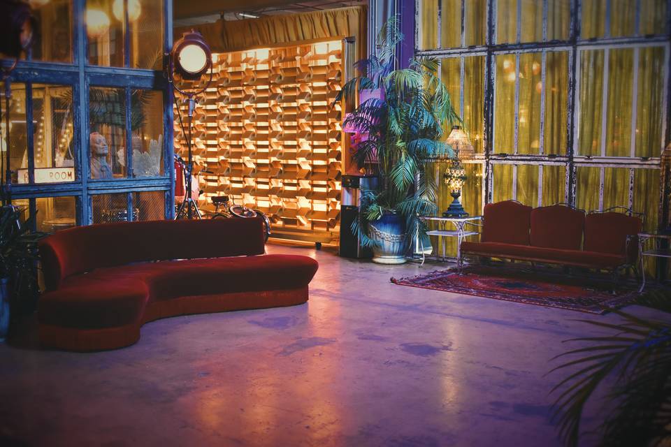 STUDIO 2