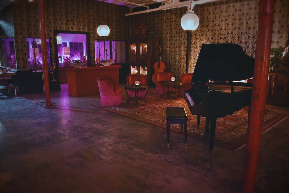 STUDIO 2