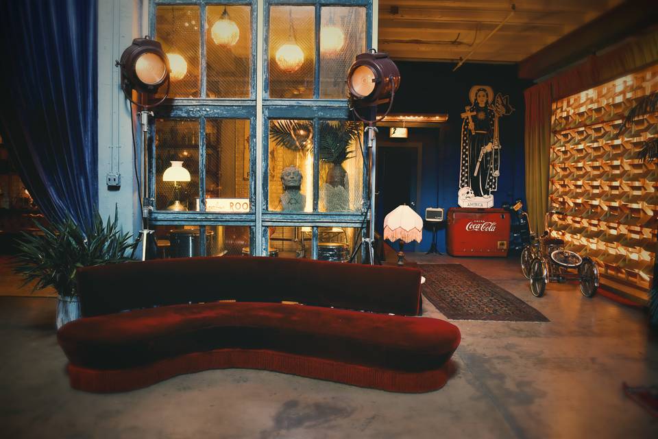STUDIO 2
