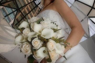 Bridal Bouquet by A Fantasy in Flowers
Photography by Dan Harris
Venue - Hyatt Regency Jacksonville Riverfront