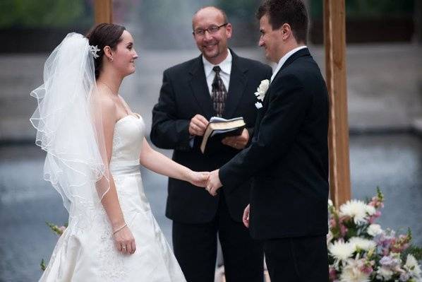 Chicago Wedding Pastor Officiant Minister