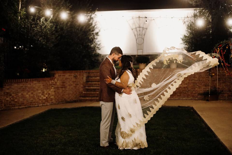 Just Married in the Garden