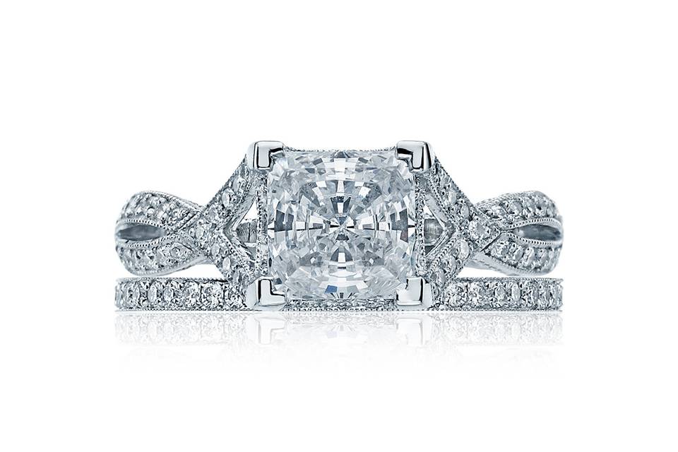 Brilliant diamonds deals fine jewelers