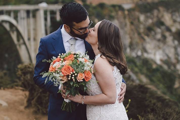 Orange + peach bouquet