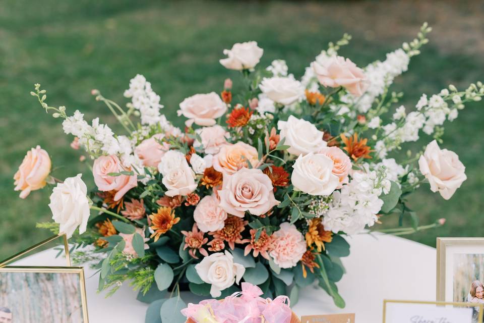 White bouquet