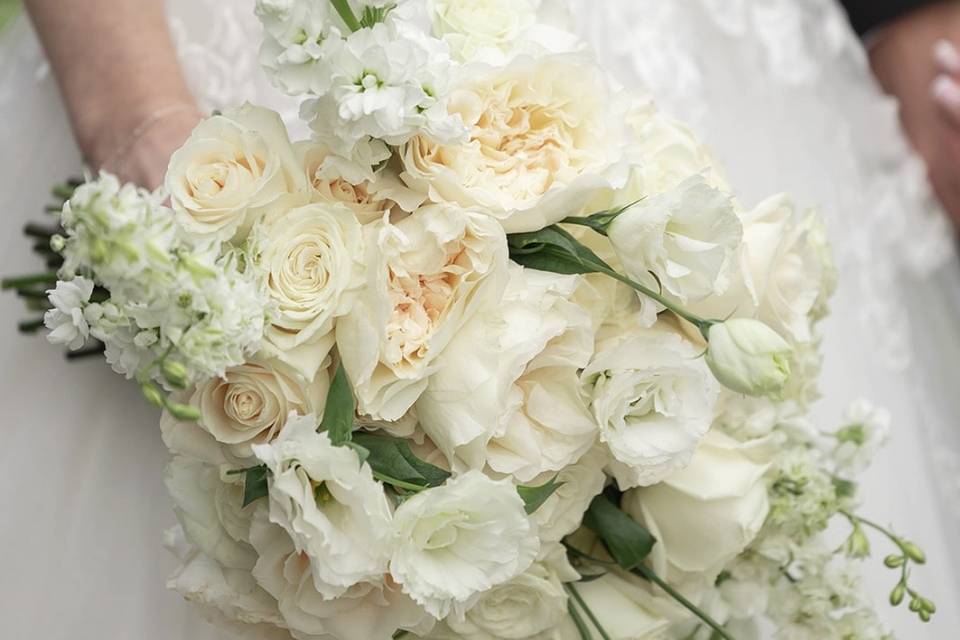 White cream bouquet