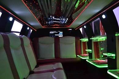 Aadvanced Limousines