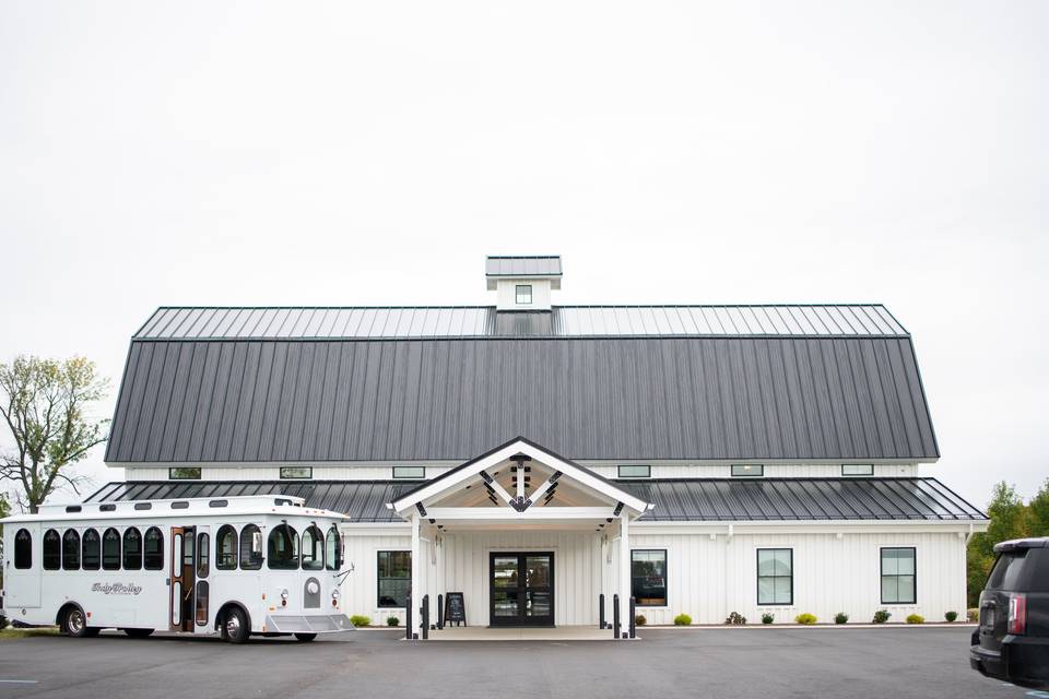 32-passenger Vintage Trolley