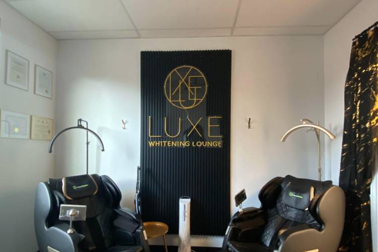 Reno's Best Wedding Whitening