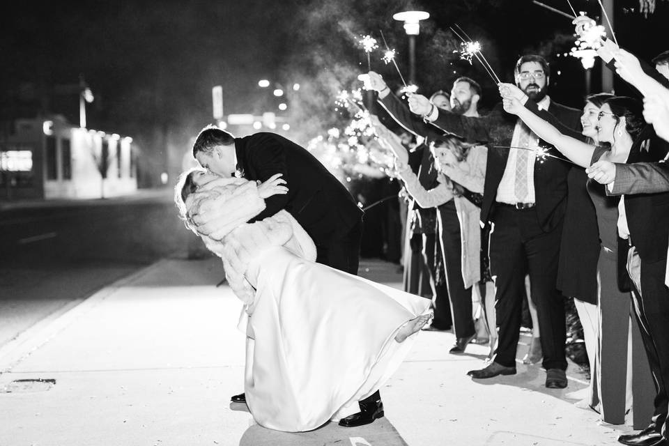 Wedding sparklers | AL Wedding Photography