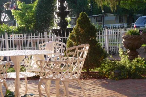 Heritage Inn Bed & Breakfast