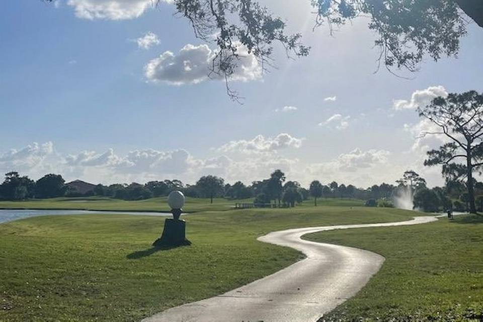 Meadowood Golf & Tennis Club