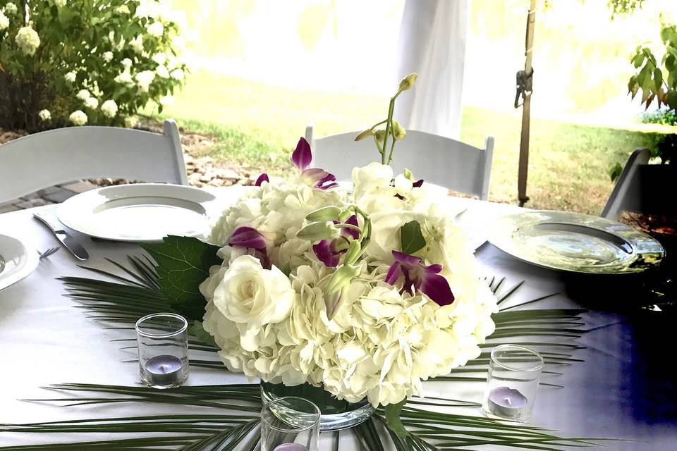 Table floral decoration