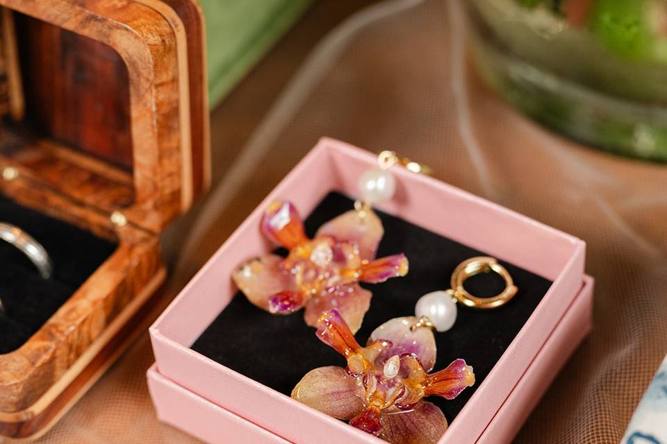 A Touch of Charm by Biatris