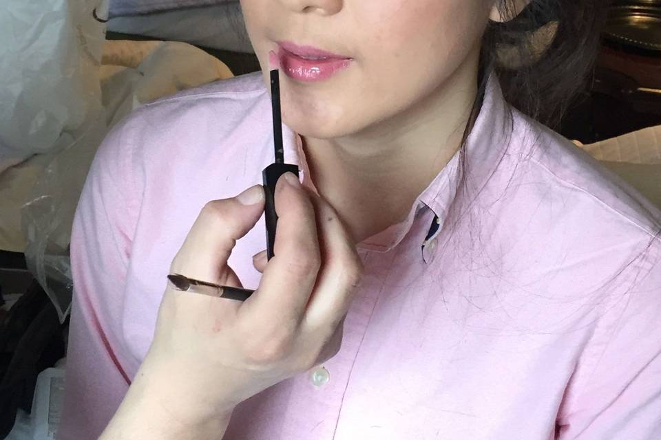 Classic eye with soft lip