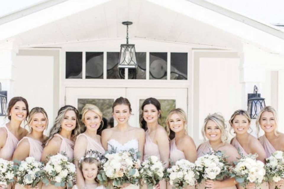 Lots of beautiful bridesmaids