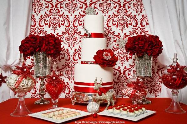 Red and White Dessert Buffet. Photography by: Dessert Ridge Photography. www.desertridgephotography.com