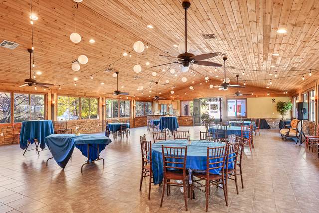 Willow Ridge Lodging and Events