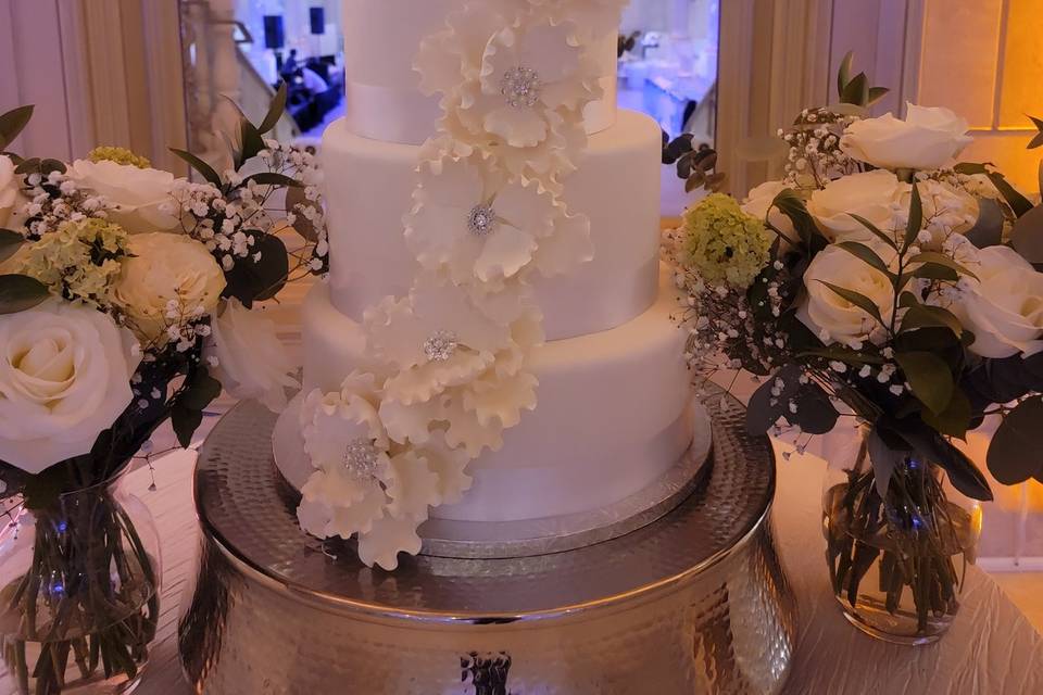 Grand staircase wedding cake