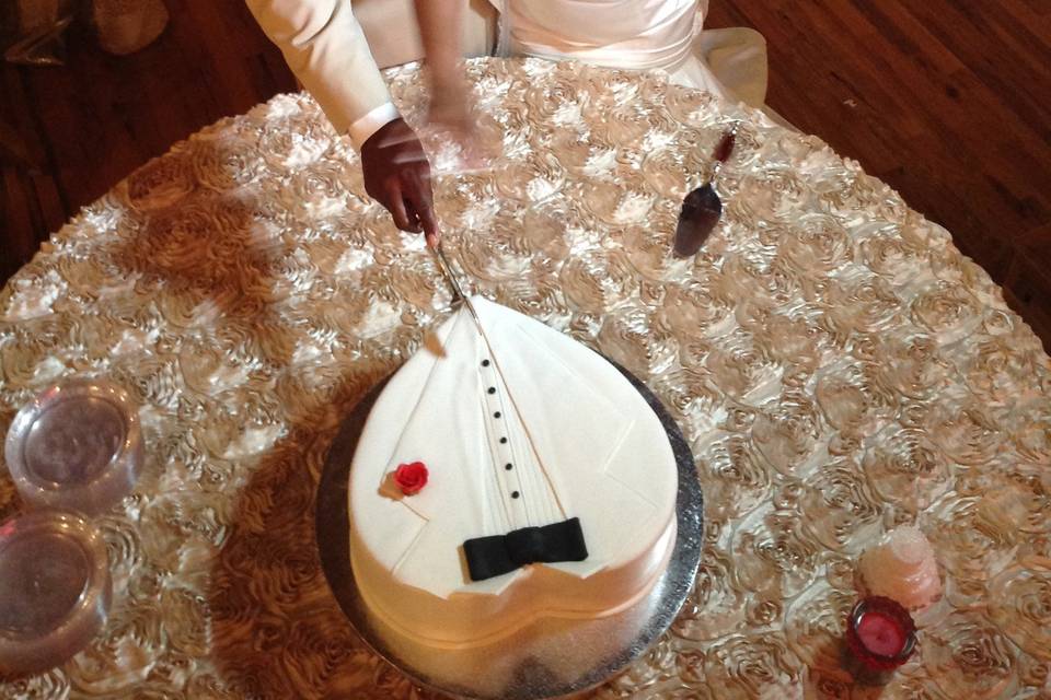 Cake cutting