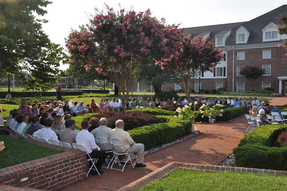 Virginia Crossings Hotel and Conference Center